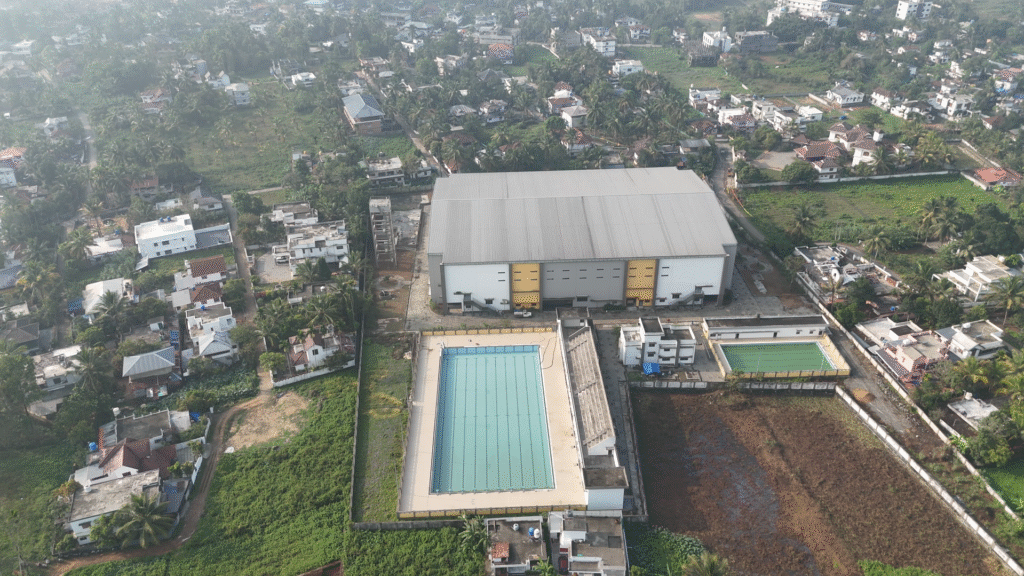 Wide shot of Omkaranathan Indoor Stadium Kalppetta